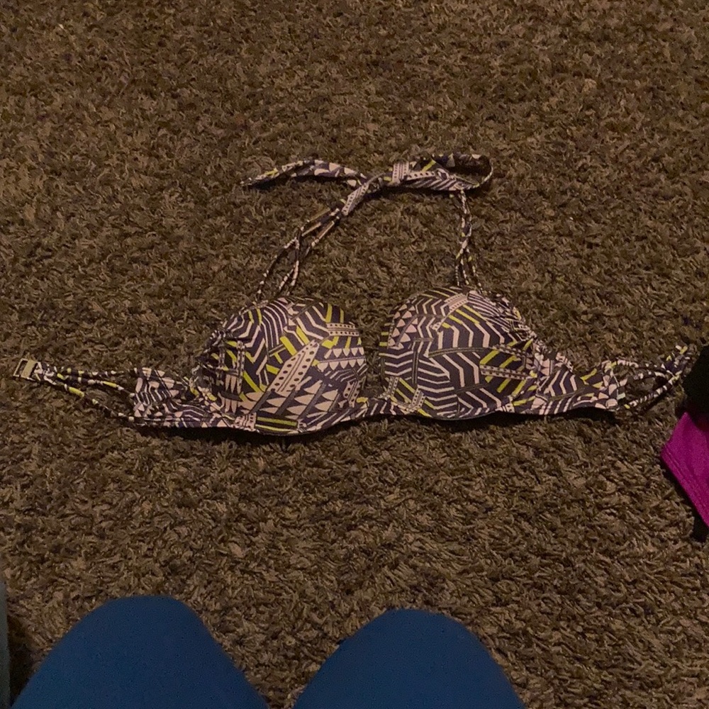 34c bombshell swim top
